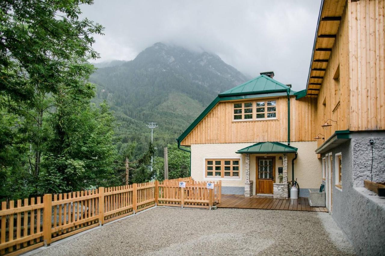 Apartment Aussee- Atelier Salzherrenhof- Kueche, Wlan, Netflix Bad Aussee Exterior photo